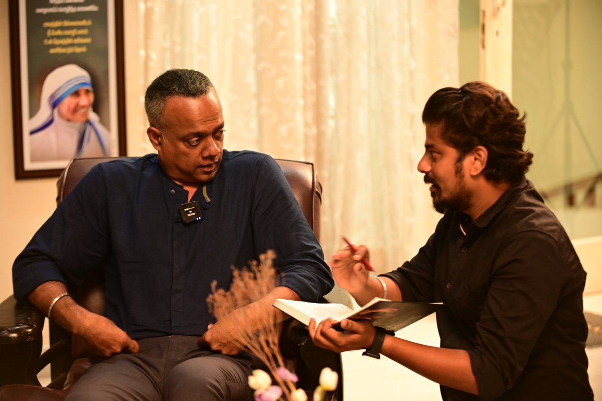 Many more happy returns of the day my favourite @menongautham sir. The man who made me to wear Kaappu and made me to Love❤️ Admired his outfit always and the way he narrated the making of his films. #HappyBirthdayGVM