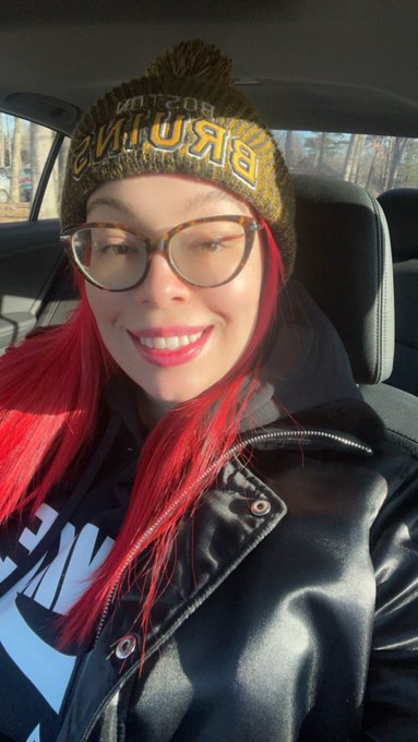 Happy weekend! ☀️ https://t.co/zSUuqS1ZMq