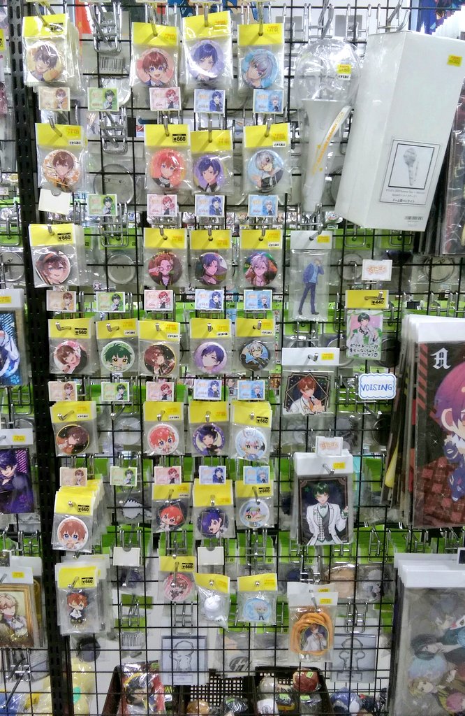 コーナー紹介】VOISING #いれいす、#シクフォニ、#すたぽら 缶バッジや