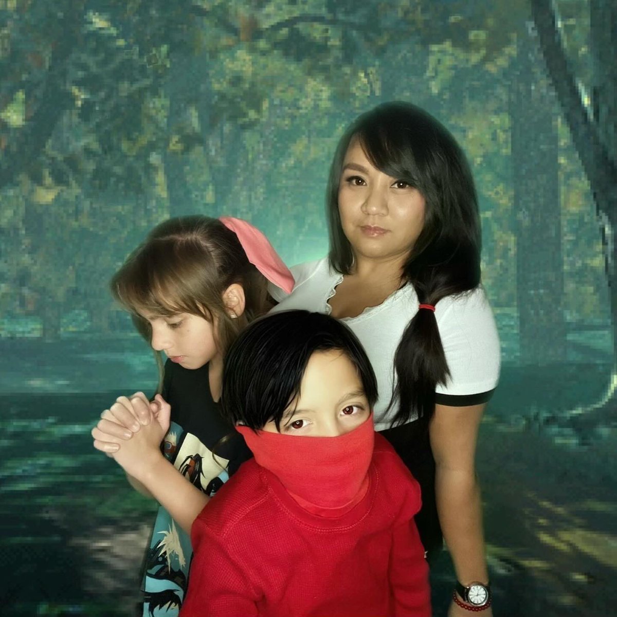 AidaX310's tweet photo. My inner child was so happy to have seen Advent Children in theaters earlier this week! <week left til FF7Rebirth &amp; I cannot wait!
#FinalFantasy #FinalFantasy7 #FinalFantasyVII #ff7 #FFVII #TifaLockhart #AerithGainsborough #VincentValentine #nostalgia #PlayStation5 #videogames https://t.co/HUp6j9q0og