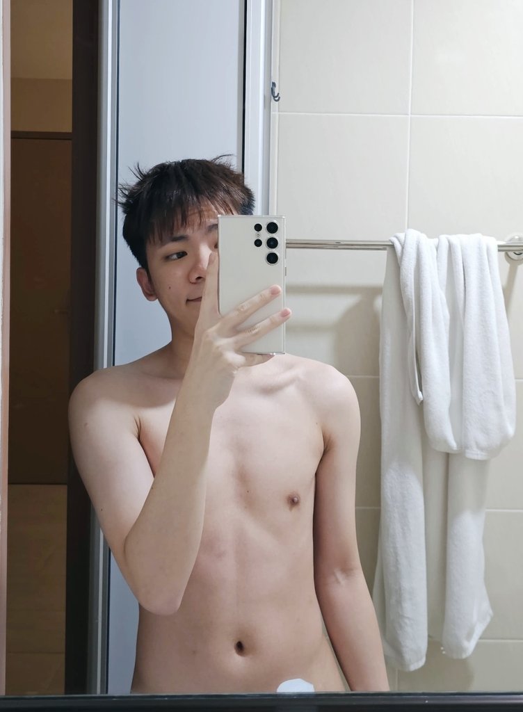 小藍の羽 tweet media