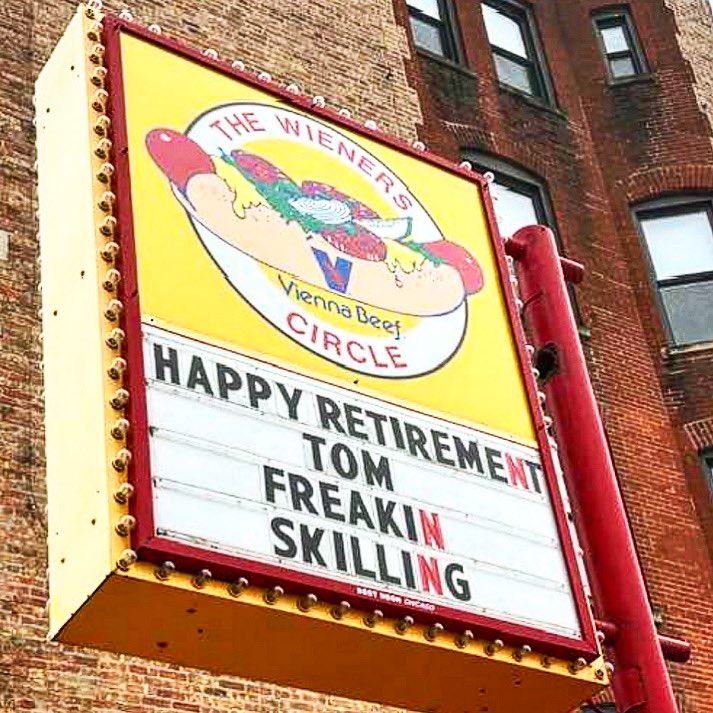 Tom Skilling is truly a founding Father of Chicago.

#ChicagoHistory 👈