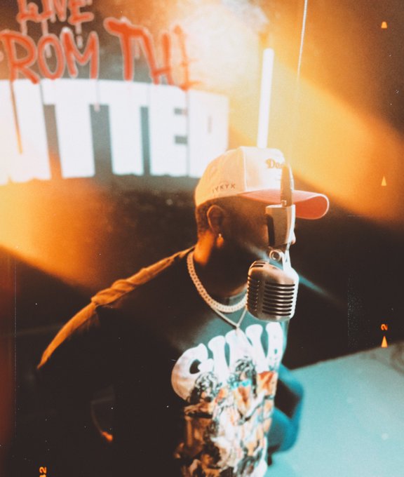 Live from the gutter #freestyle w/ that @GinaViews merch on deck 💪🏾💪🏾 #support https://t.co/qV8nvHzT<a href="/tag/freestyle"class="tags">#freestyle</a><a class="tags" target="_blank" title="On Twitter" href="/?out=eyJ0eXAiOiJKV1QiLCJhbGciOiJIUzUxMiJ9.eyJpYXQiOjE3MjYzNjE2NTAsImlzcyI6InR3cG9ybnN0YXJzLmNvbSIsIm5iZiI6MTcyNjM2MTY1MCwiZXhwIjoxNzU3ODk3NjUwLCJyZWRpcmVjdF91cmwiOiJodHRwczovL3R3aXR0ZXIuY29tL0dpbmFWaWV3cyJ9.gb1Mvzt3eyvPbGP4kfj201rijwx7vo9XrBOUs-j9O4cwMUAsxOu1TO-z2WoqRcrhlbQySmmw_dyNsCSIxZplVw">@GinaViews</a><a href="/tag/support"class="tags"><span>#support</span></a>