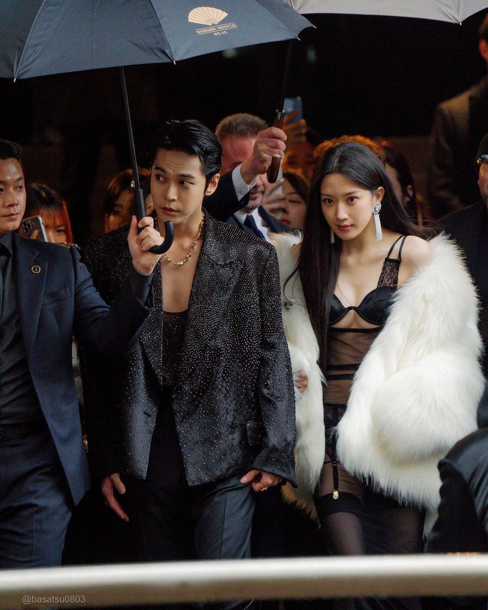 mafia boss and his girl boss wife kinda vibes damn