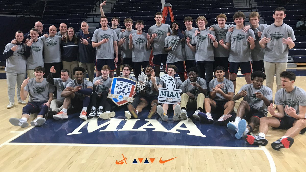 VICTORY! Hope 72, Trine 68, OT. The Flying Dutchmen scored eight of 12 points in overtime and bring home a third consecutive @MIAA1888 Tournament title by upsetting the ninth-ranked Thunder. Hope clinches the MIAA's bid to next week's NCAA Division III Tournament. #d3hoops