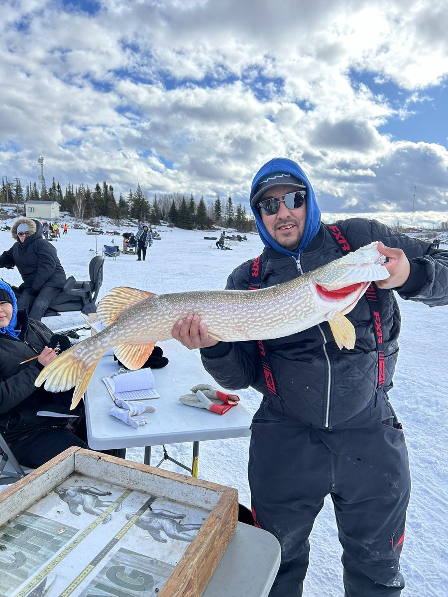 #NHCN #SasquatchIceFishing #Champion2024
Bobby Menow with a prize 41 3/4” Pike
