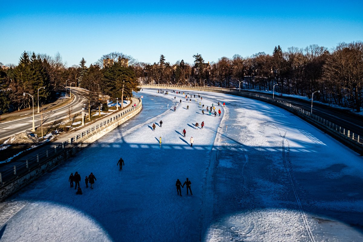 Who went skating today? #ottawa ⁦<a href="/apt613/">Apartment613</a>⁩