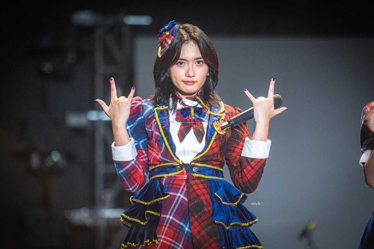 MichaJourney's tweet image. When I have so much to say, but you so far away.

@PS_AmandaJKT48