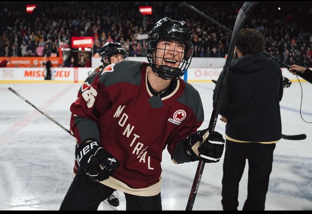 HockeyMaritime's tweet photo. Sarah Bujold found the scoresheet last night with an assist in PWHL Montreal's 6-3 win against Ottawa.
The former @StFXAthletics is still finding her footing in the PWHL but still has the potential to do some damage offensive on any giving night.
#PWHL @PWHL_Montreal #Bujold @HockeyNB