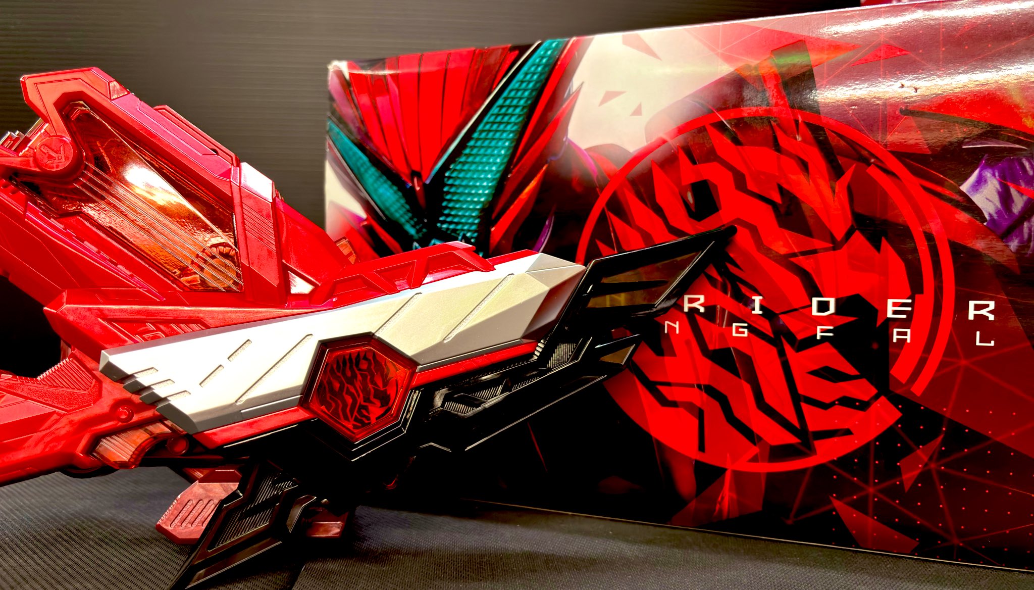 新品未開封仮面ライダーゼロワンザイアスラッシュライザーセット