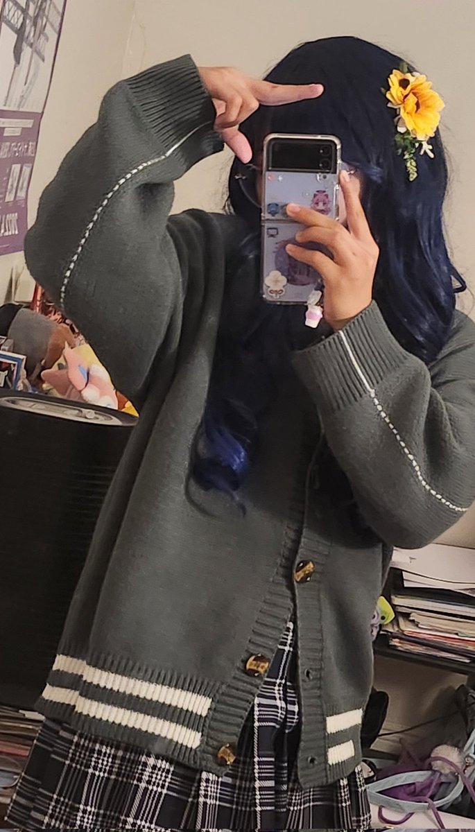 nesonenes's tweet photo. MINI HAUL YAYY i went cosplaying as an <33 it was vv fun thank u sm for hosting @kimjucupsleeves !! https://t.co/IuviXKY0pp