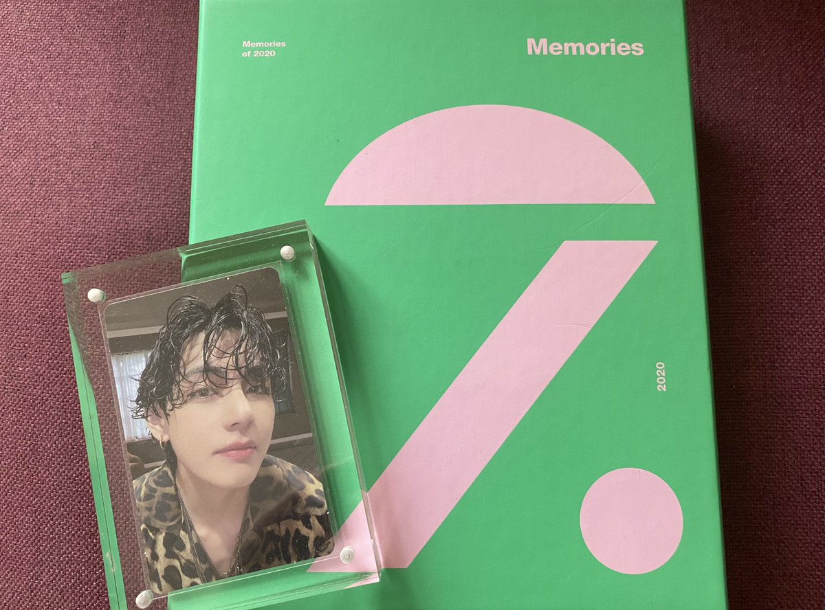 Declutter Sale 📌

wtf lfb bts merch ph

⭐️ Memories 2020 Bluray with Taehyung V pc photocard 5k 

• mop: gcash / mbtc / bpi / bdo

Dm if interested. 😊💜