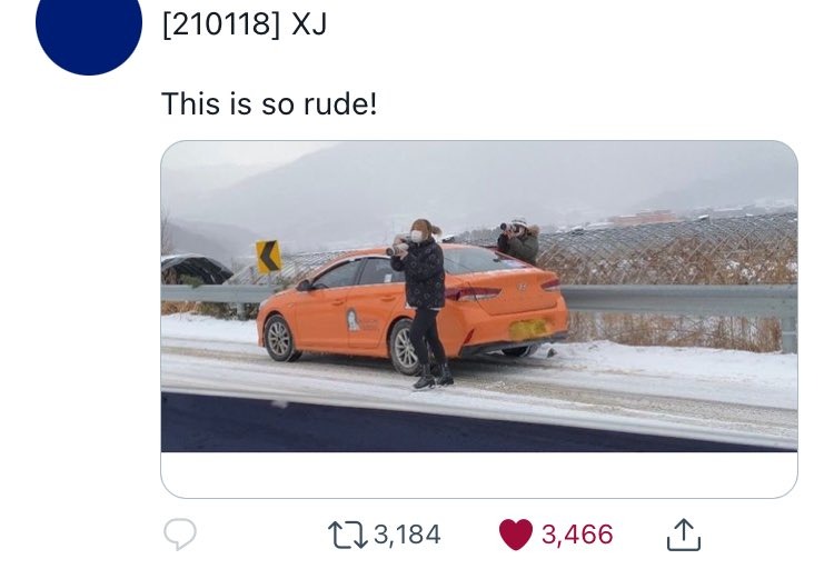 sungbrancelha's tweet photo. Going back to fttm0, here we have the members Xiaojun and Kun from Wayv and the soloist Lucas exposing her of taking pictures of the members with a ginormous camera, also taking pictures of them in the bathroom. https://t.co/fm4uUOxaKb https://t.co/c6rHtPKtht