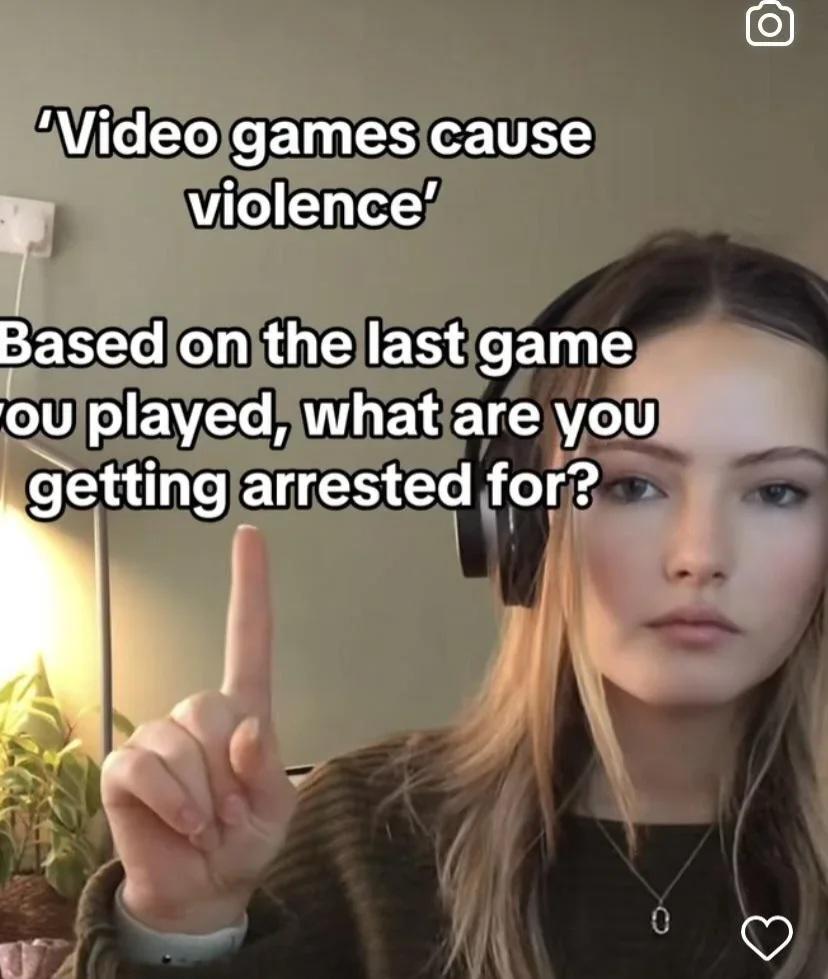 RobDenBleyker's tweet image. card counting at the poker table in a wizard's casino