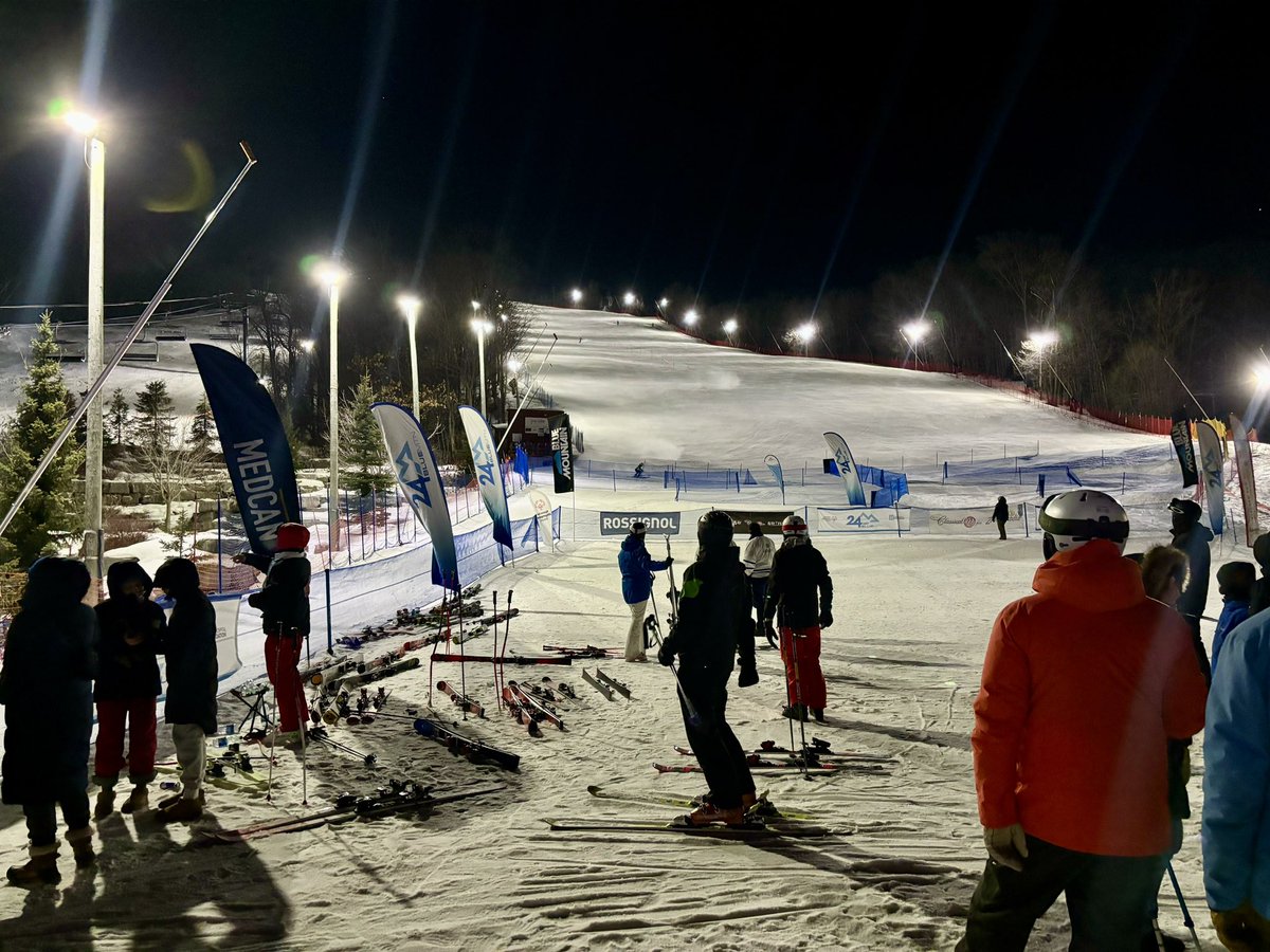 The night owls come out to play. 🦉 
#24hBlueMTN