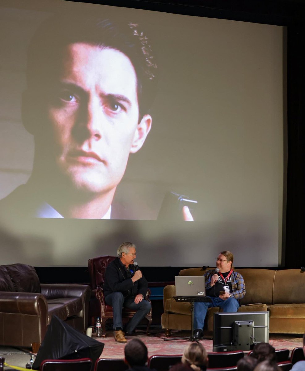 Wow! What an incredible #TwinPeaksDay. @Kyle_MacLachlan stopped by the North Bend Theatre to answer questions about his career, from #TwinPeaks to his new podcast to what Pursued By Bear wine pairs well with pie. Truly a special gift for Real Twin Peaks 2024