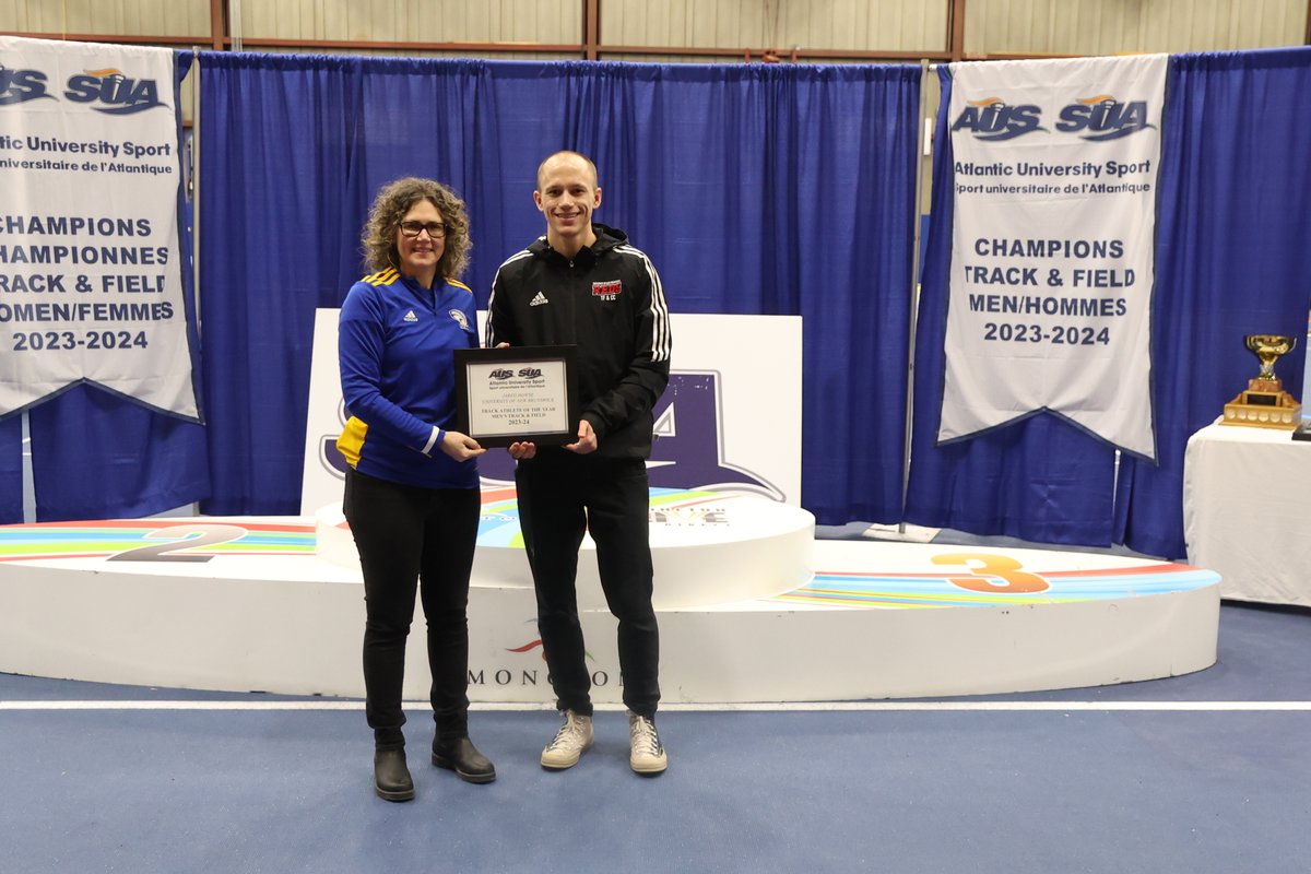 MTF: Kean, Howse, Boyle sweep 1500m podium at <a href="/AUS_SUA/">Atlantic University Sport</a> Championships to lead men of <a href="/UNBTrack/">UNB CC & TF</a> 

bit.ly/3wuodr9

#goredsgo