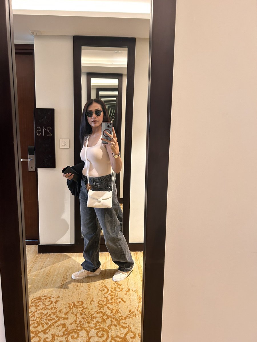 On-the-go confidence boost: Mirror selfie en route to a productive meeting! 💼📸 #ReadyForSuccess #gratitude