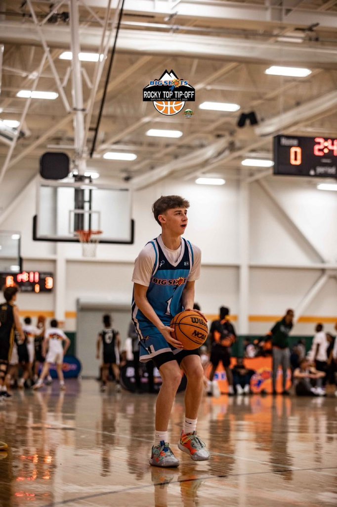 54 POINTS for COLIN BROWN <a href="/cbrovvn3/">Colin Brown</a> of Tennessee HS 
#BIGSHOTS