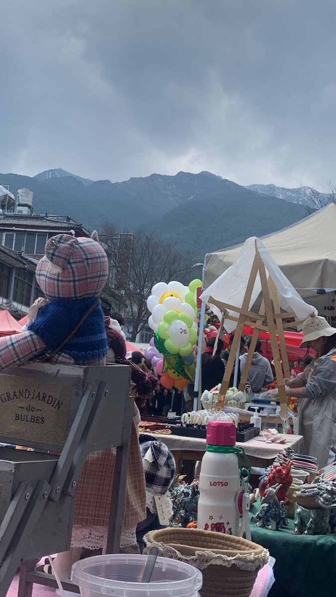 MaciejKoterba's tweet image. Mountain Cang in #Dali. Famous #MarchMarket today…