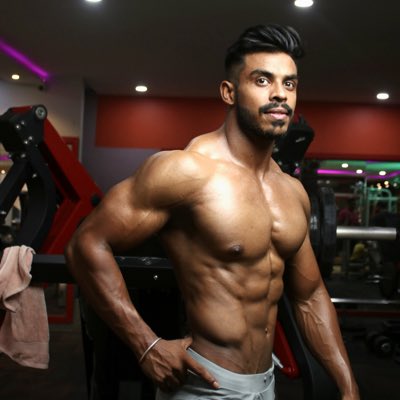 Fitwithgyan's tweet photo. #NewProfilePic https://t.co/XnxL3FxMeO