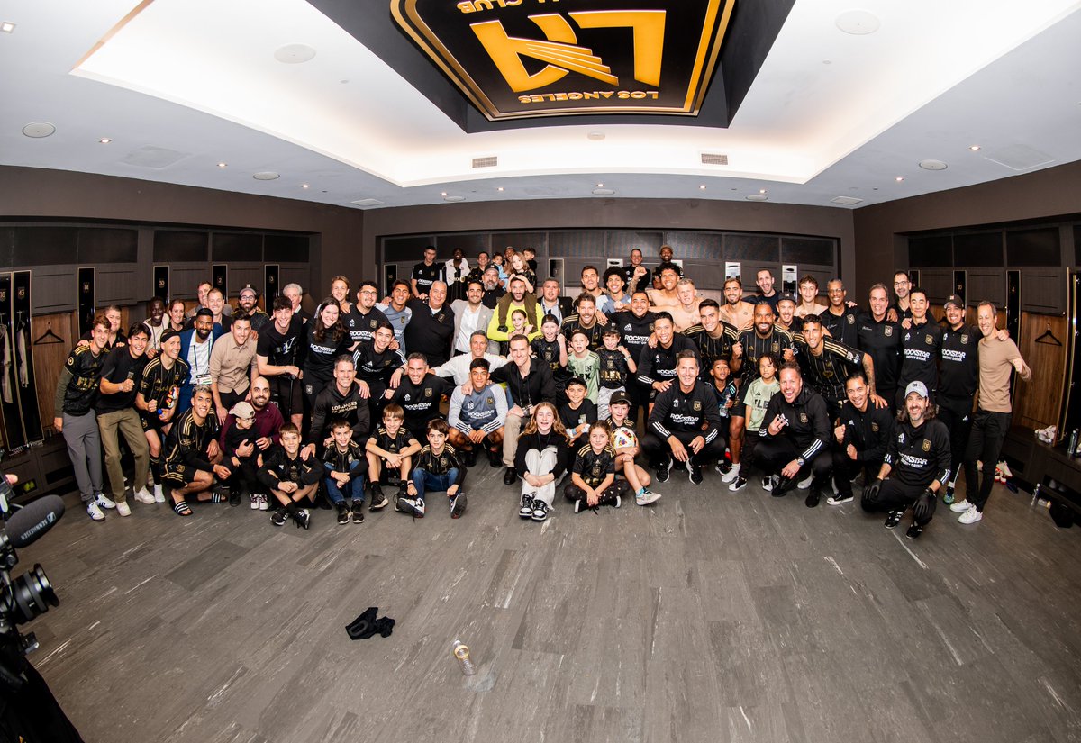LAFC's tweet photo. 7 Home Openers. 7 Wins. 😴 https://t.co/eT92E7qDsw