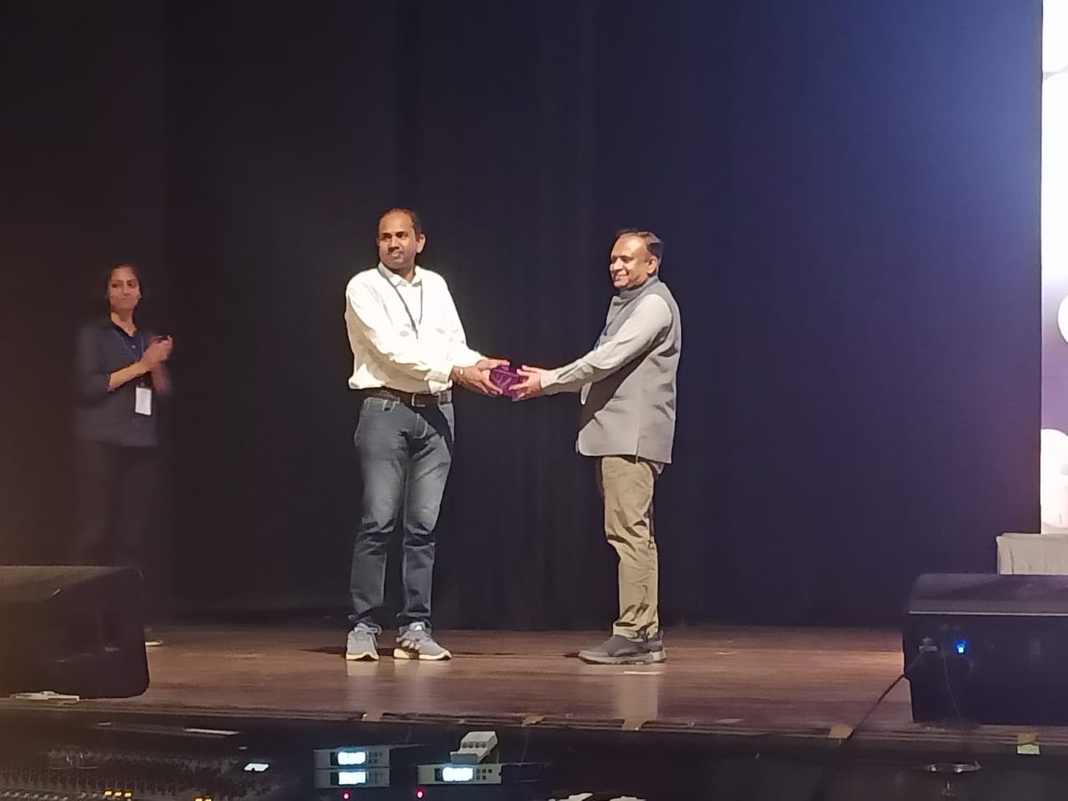 Barla Lab (@barlalab) on Twitter photo Thirupathi Barla <a href="/ThirupathiBarla/">Dr. Thirupathi Barla</a> presented our ongoing work <a href="/BarlaLab/">Barla Lab</a> at inter IISER-NISER <a href="/iincm_2024/">IINCM2024</a> at <a href="/iiserkol/">IISER Kolkata</a>. Thank you, <a href="/RVijayaAnand1/">R Vijaya Anand</a>, for chairing the session. Thirupathi Barla <a href="/ThirupathiBarla/">Dr. Thirupathi Barla</a> presented our ongoing work <a href="/BarlaLab/">Barla Lab</a> at inter IISER-NISER <a href="/iincm_2024/">IINCM2024</a> at <a href="/iiserkol/">IISER Kolkata</a>. Thank you, <a href="/RVijayaAnand1/">R Vijaya Anand</a>, for chairing the session.