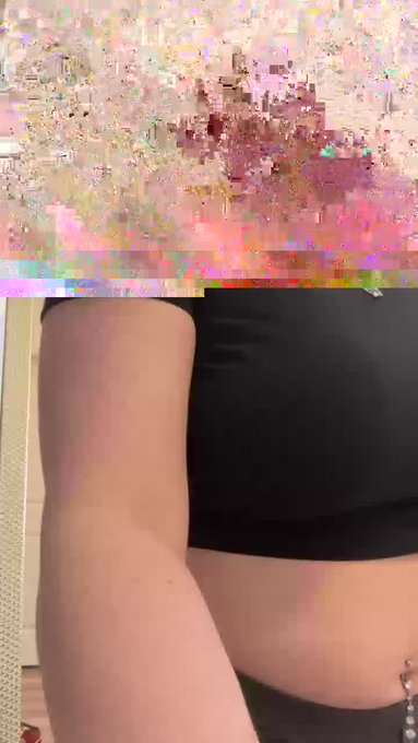 Arietta Adams is live now! https://t.co/oKhHfMSkfB https://t.co/XkJYGN4r7A