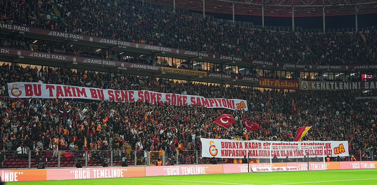 GalatasaraySK's tweet photo. Günaydın #Galatasaray Ailesi https://t.co/KNHYx0W1c3