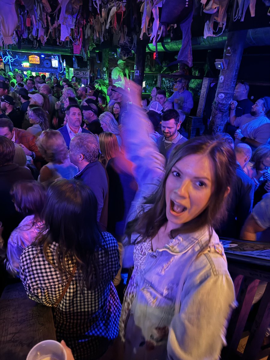 melodytravels's tweet image. Some bra tossing at the Flora-Bama. Have you been to this legendary entertainment venue (bar) on the Alabama/Florida coast? 

We brought 60+ travel professionals from around the country there tonight. Super fun! 

#stealabamabeaches #albeachblogger