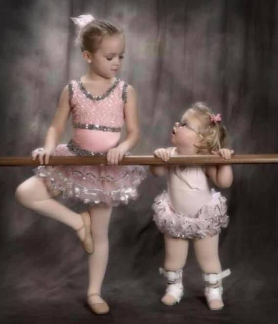 No siempre podemos elegir la música que la vida nos pone, pero sí que podemos elegir cómo la bailamos. 
#BuenosDias #BuenosDiasATodos #BuenosDiasMundo #goodmorning #FelizDomingo #25Feb