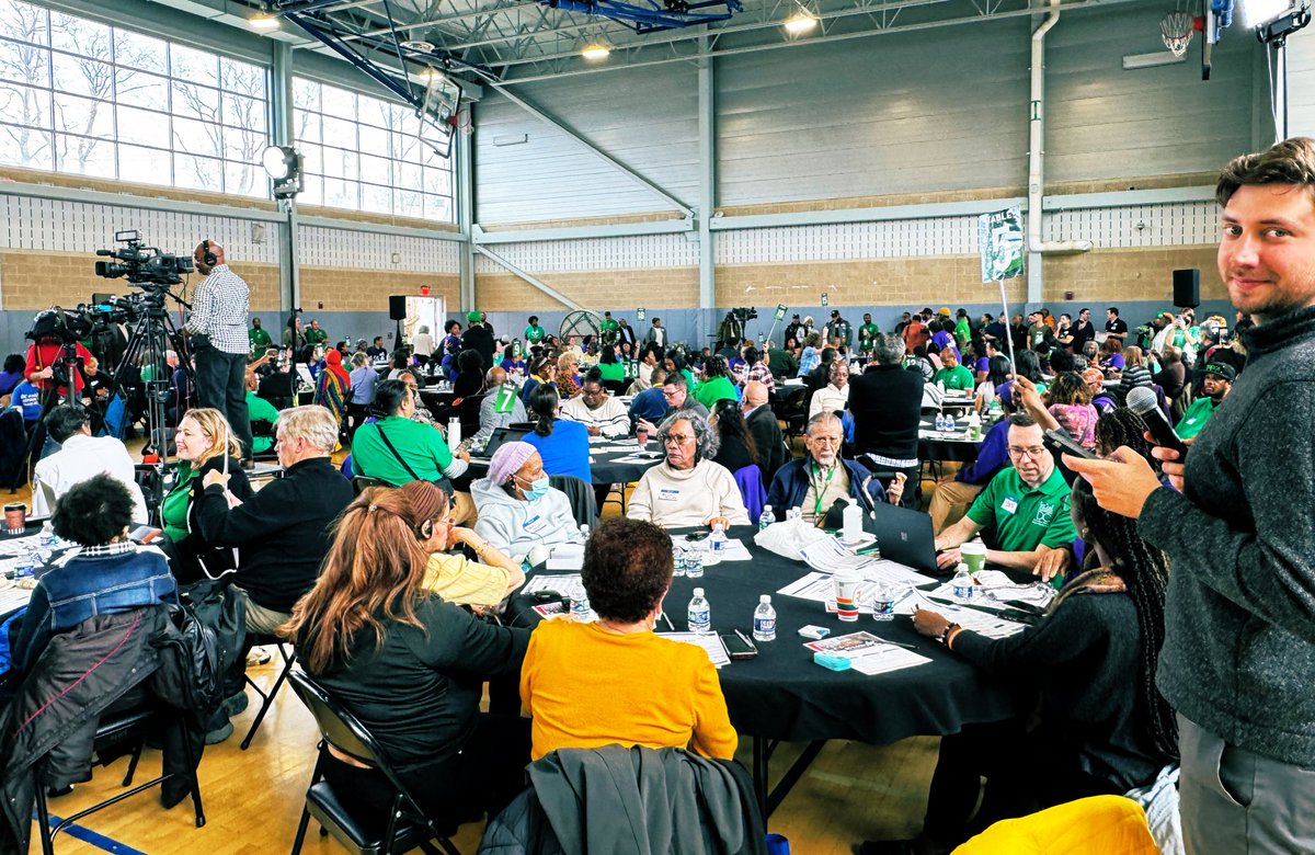 .<a href="/MayorBowser/">Mayor Muriel Bowser</a> stands to hear reports from ward breakout tables at full house for  #FY25DCBudget forum at Deanwood Rec. Ctr., #W7