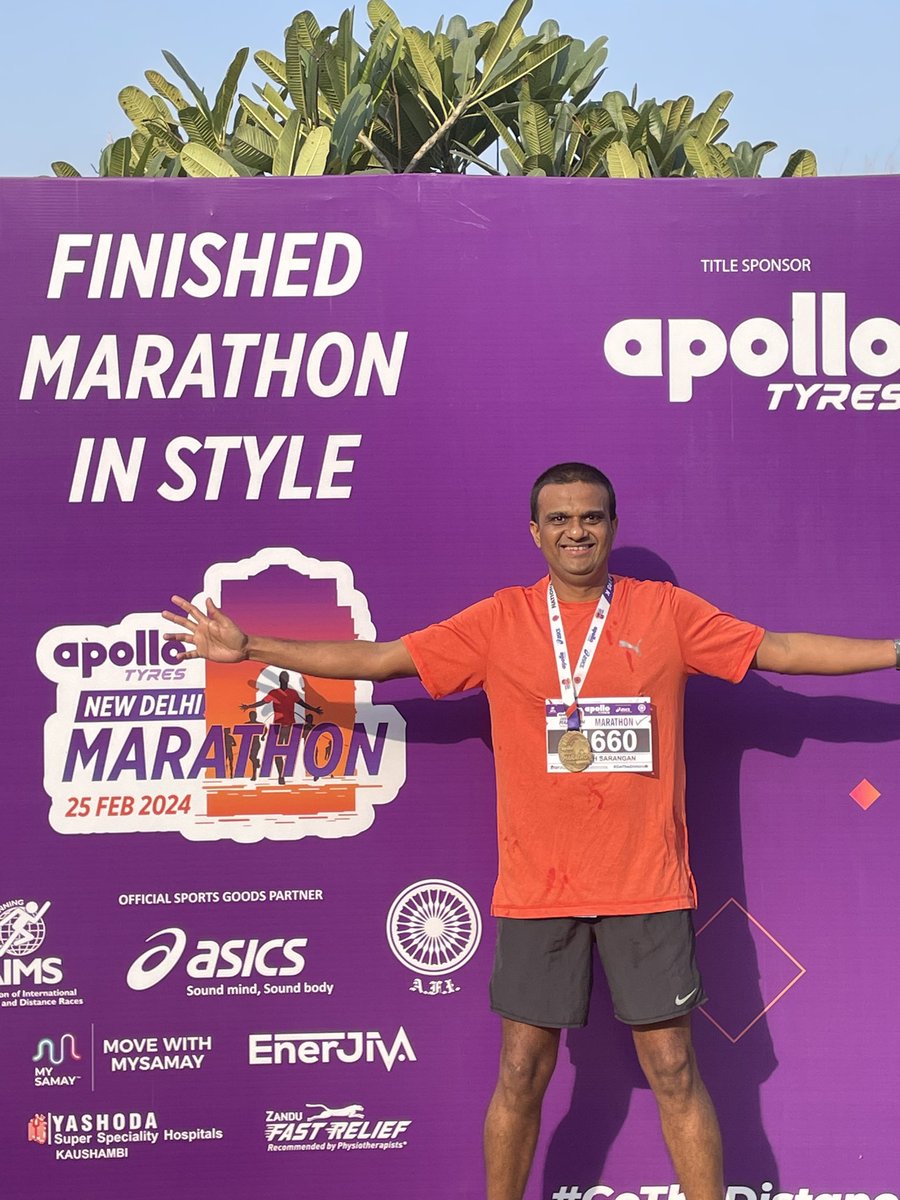sanunited's tweet photo. Debut FM at the New Delhi Marathon at  3:48:21. Started well, breezed thru 21K at 1:51 &amp; was on pace for sub 3:45 upto 32K. Though I didn't bonk &amp; heart rate was under control, not enough leg strength meant I couldn't push the pace in the last 10k #runningchat #running #marathon https://t.co/JHZfmh6Udq