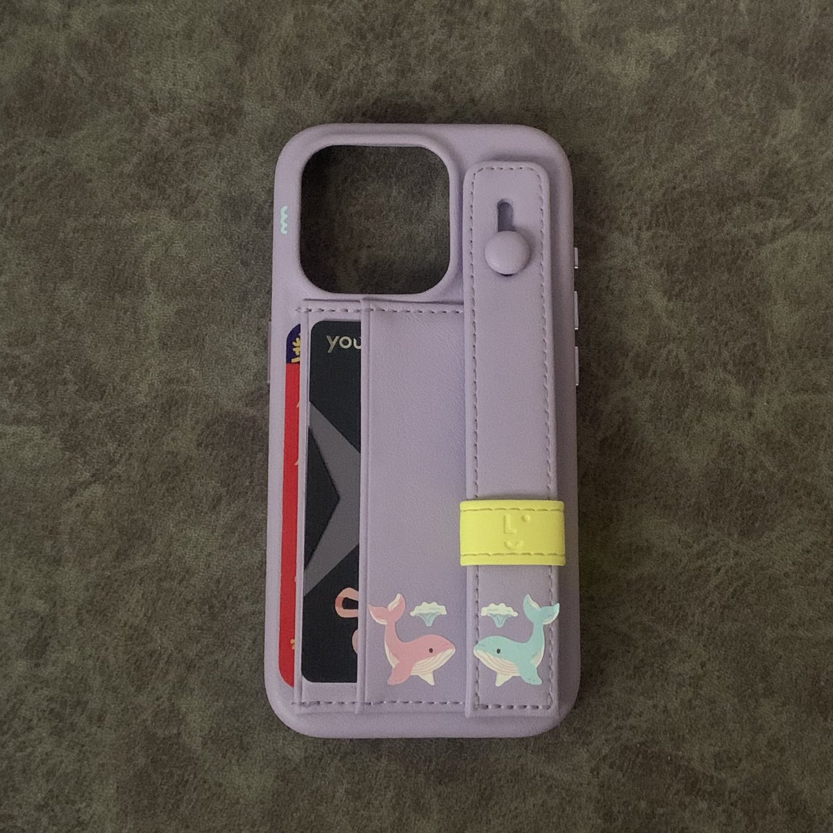 aprillyymOOdy's tweet photo. ขอมาส่งต่อน้อง case ip 15 prO
มีตำหนิตรงหัวมุมเคส ขอคนรับน้องได้ 🙇🏻‍♀️
( 4OO .- ) รส  
#ส่งต่อthelocalcollective #ส่งต่อเคสไอโฟน https://t.co/I1R2Xr2lSd