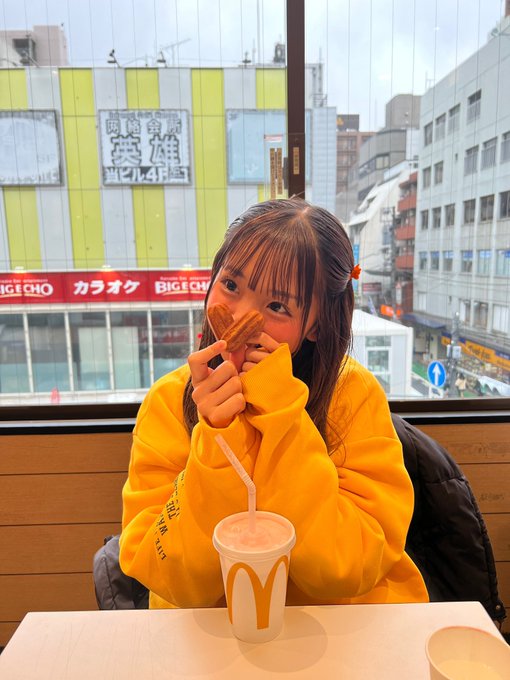 世古乙羽のTwitter画像31