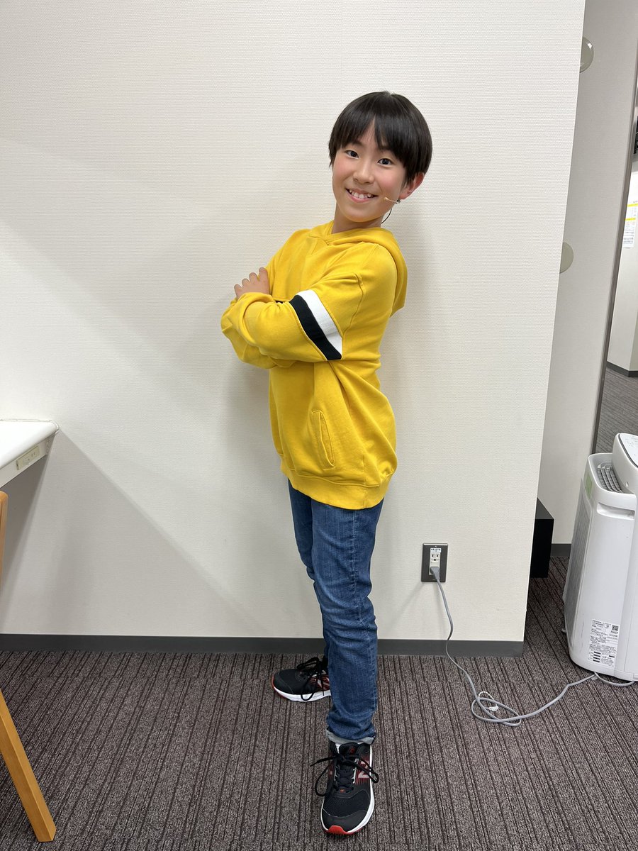 furufuru413's tweet photo. お足元悪い中ご来場いただきありがとうございました👦
今日は聖チェル💛利空フレッチャー1回目でした🎵
レイチェル×フレッチャーは色々なパターンがあるので是非リピートしてみてください✨✨
#エンダーー #ボディガード #レイチェル #フレッチャー #新妻聖子 ママ #古澤利空 https://t.co/WtElilRBBE