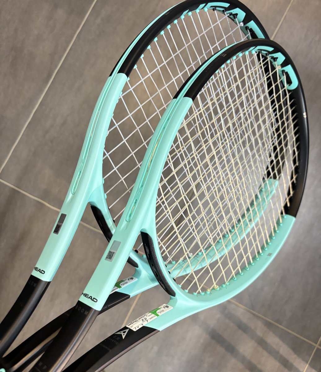 ts_rally's tweet photo. 硬式の方必見🙋‍♀️
ブームより
第2世代ラケットが3月7日に発売🎾
前作モデルのフレーム形状、スペックは変わらず「オーセチック2.0」テクノロジーが追加されました✨
それにより打球感がより快適に🔶
コントロール、パワーを両立したい方に
オススメです💚
試打ございますので是非お試し下さいませ😊 https://t.co/p6QYNLKz0Y