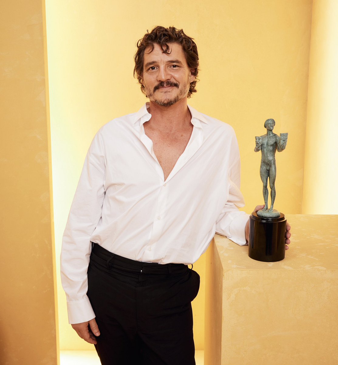 pascalarchive's tweet image. Pedro Pascal portraits by Matt Sayles for the 30th SAG Awards