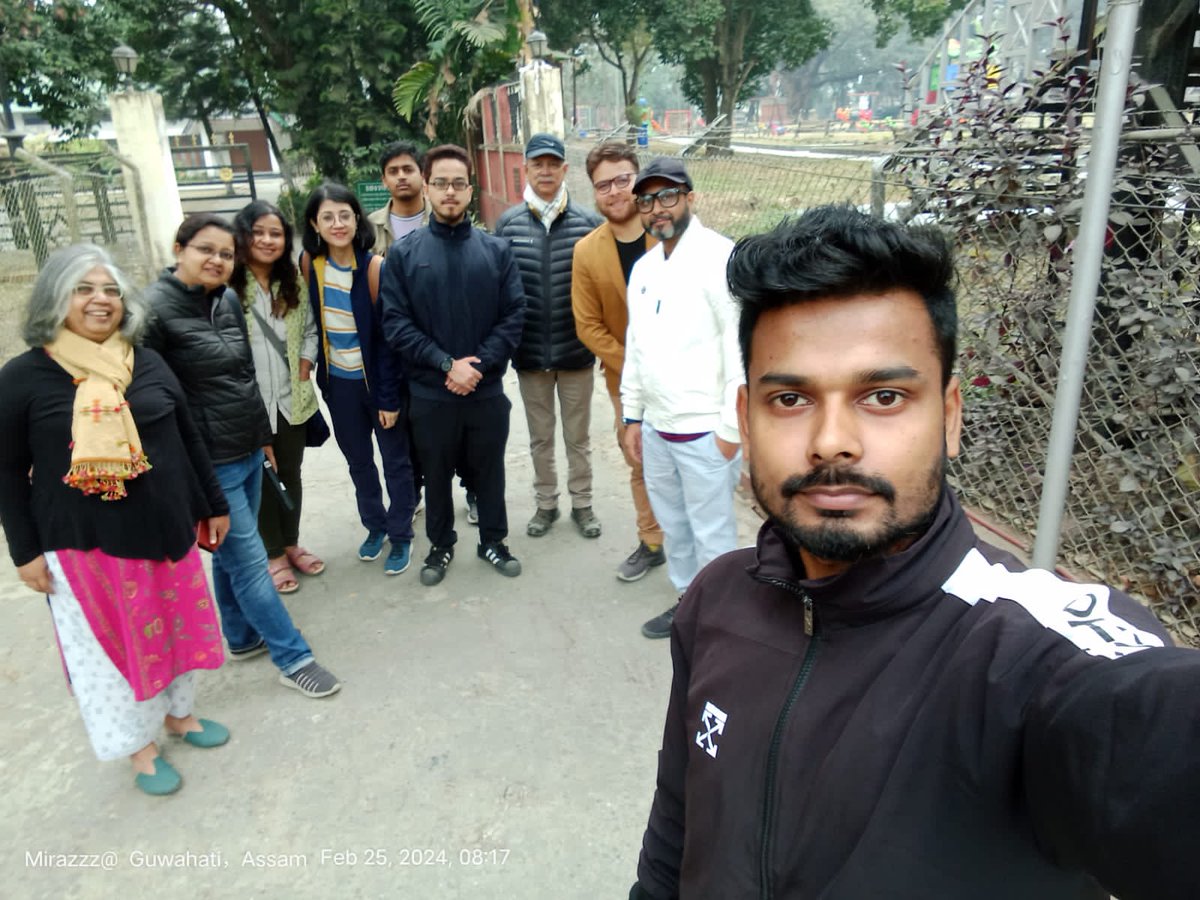 Did you know the first capital of Assam was Sohra?
Learnt this and more as walked down the lanes of #Guwahati led by <a href="/IzaazAhmed16/">Izaaz Ahmed</a> 
#heritagewalk