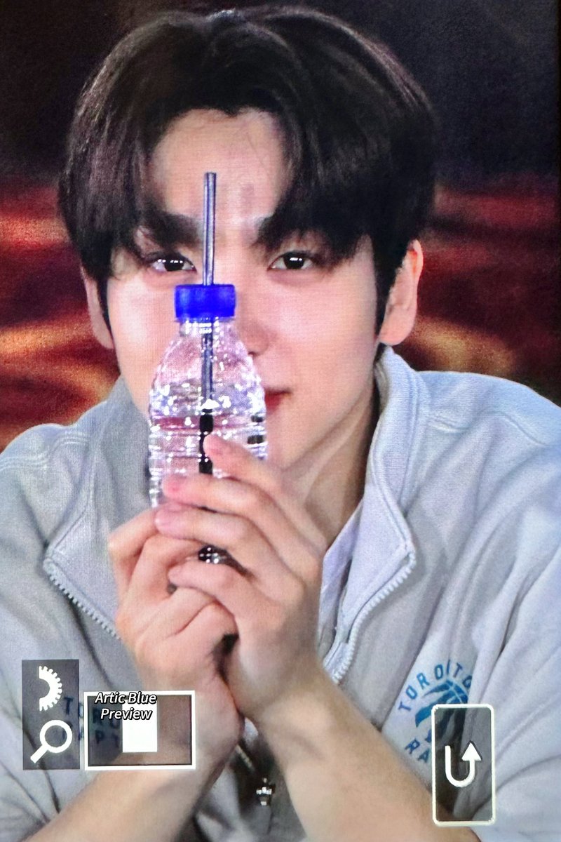 articblue1104's tweet photo. 240225 한잔해🫠
#상연 #SANGYEON #이상연 
#더보이즈 #THEBOYZ https://t.co/YHFAtEqPTp