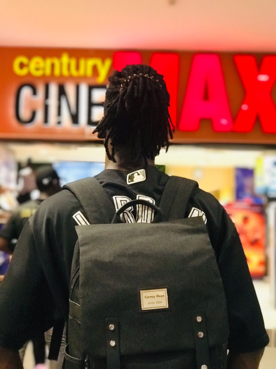 VibesJulee's tweet photo. I just cant get over the Sabotage movie definitely the director #eleanor Nabwiso knew what she was up too... https://t.co/sJ6asDw0Tg