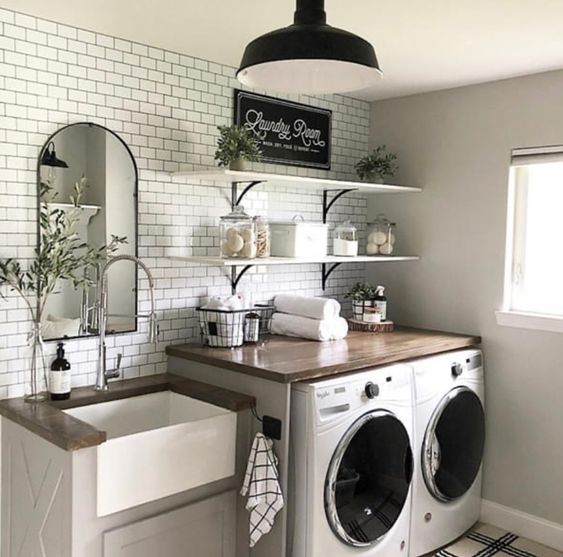Transformación del cuarto de lavandería en un espacio funcional y estilizado 💫🧺 con el toque justo de elegancia, minimalismo y colores suaves 🌿✨ hasta almacenamiento inteligente. 
#kibanprojects
instagram.com/p/C3w1G_Kt6RG/…