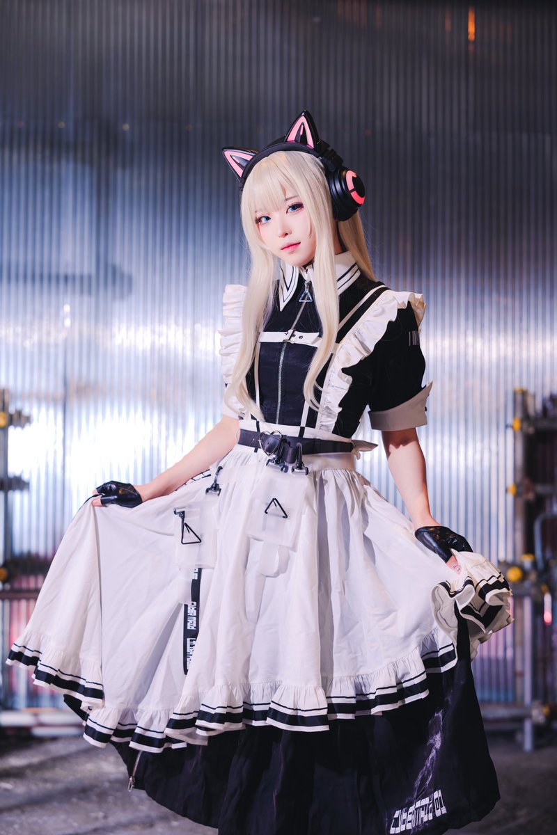 Cybermaid -01- https://t.co/LxoAN0tFo7