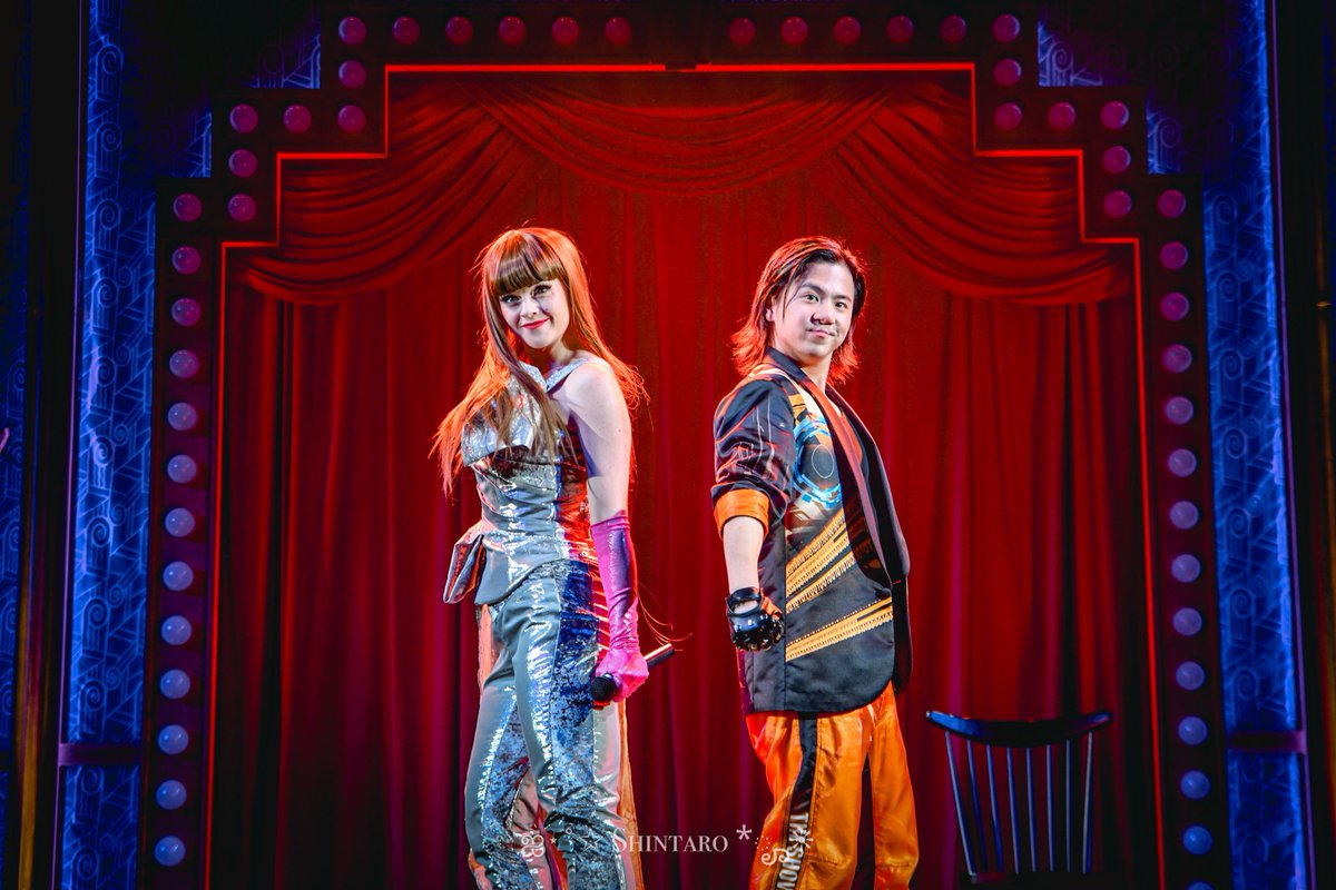 Peacock Theater
Universal Party - The Show Time

引き続き「年間スタジオパスプラス ボーナスステージ」の様子を📸

僕的にピーコックは2022年クリスマス以来。
こういう特別な時間を過ごせると, このカードで1年間決済してきた甲斐を感じられました!!!

#USJファン #ユニバーサルパーティ