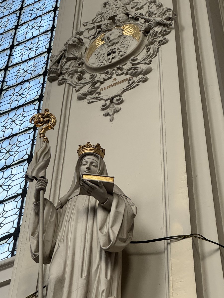 0630_miyu_'s tweet image. iPhone15proで撮影した
ヨーロッパの教会 

(明るさ、色の修正なし)

#Belgium  #stvv  #church  #iPhone15pro