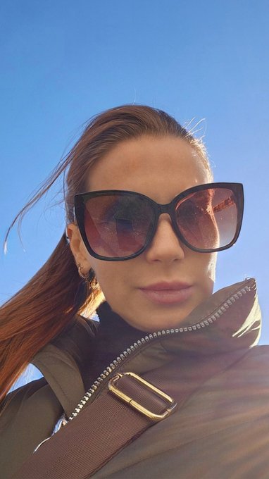 Guten Morgen 😃, erstmal gassi mit Fr&uuml;hlingsgef&uuml;hl und ersten Sonnenstrahlen im Gesicht in Deutschland<a href="/tag/freutag"class="tags"><span>#freutag</span></a><a href="/tag/freevideo"class="tags"><span>#freevideo</span></a>