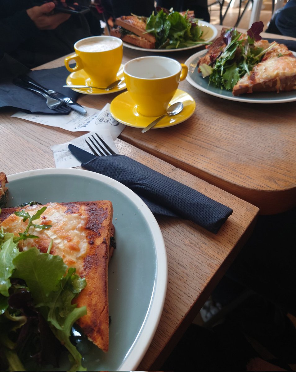 yorumi_spl's tweet image. The #nierconcert was amazing!! I still can&apos;t believe we got to experience it!!! ╰⁠(⁠*⁠´⁠︶⁠`⁠*⁠)⁠╯And getting to see Paris was an extra bonus!!