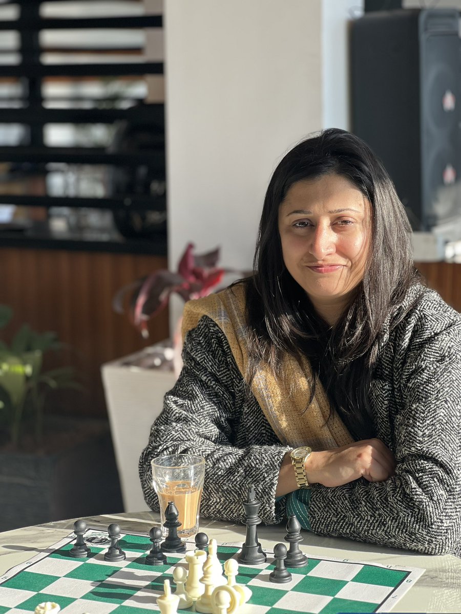 Samreen_khaan's tweet image. Never underestimate your chess opponent. They might surprise you with a checkmate in the final move. 

#chess #fide #chesslovers