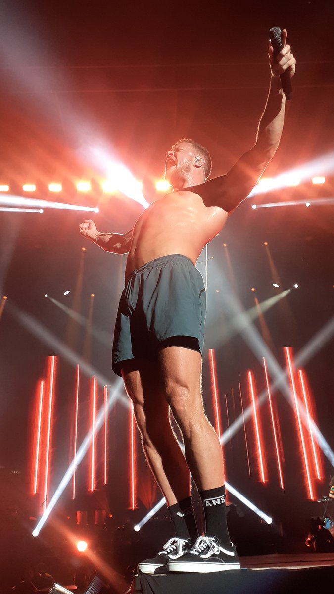 _lmarcos's tweet image. acordei e lembrei do dia mais feliz da minha vida
#MercuryWorldTour 💖