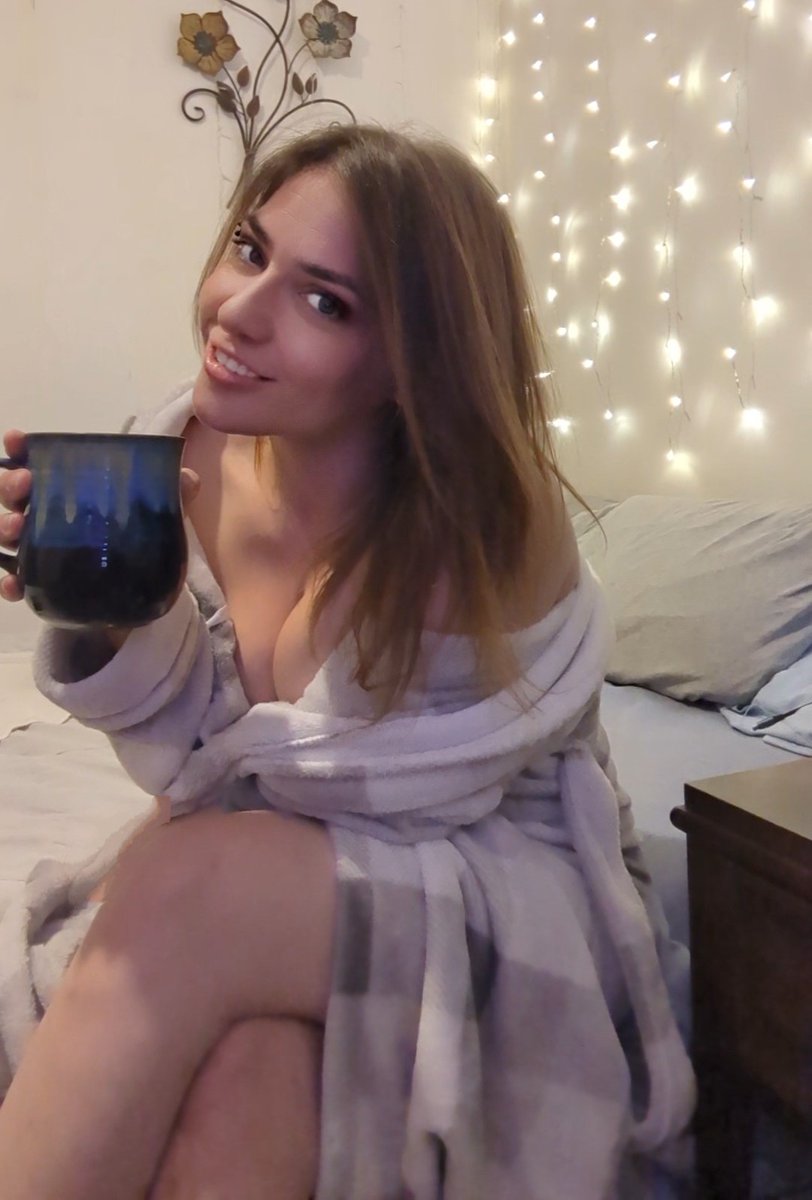 clouds 💨🍄🌿☁️ tweet media